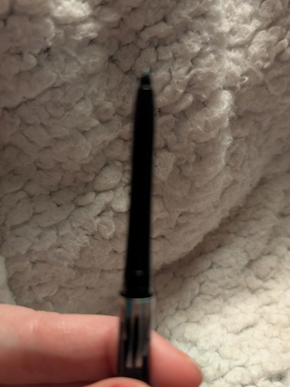 🦋 Silky Waterproof Eyeliner - Black